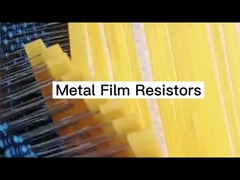 Metalen filmresistor met een vijfkleurige ring ((1)